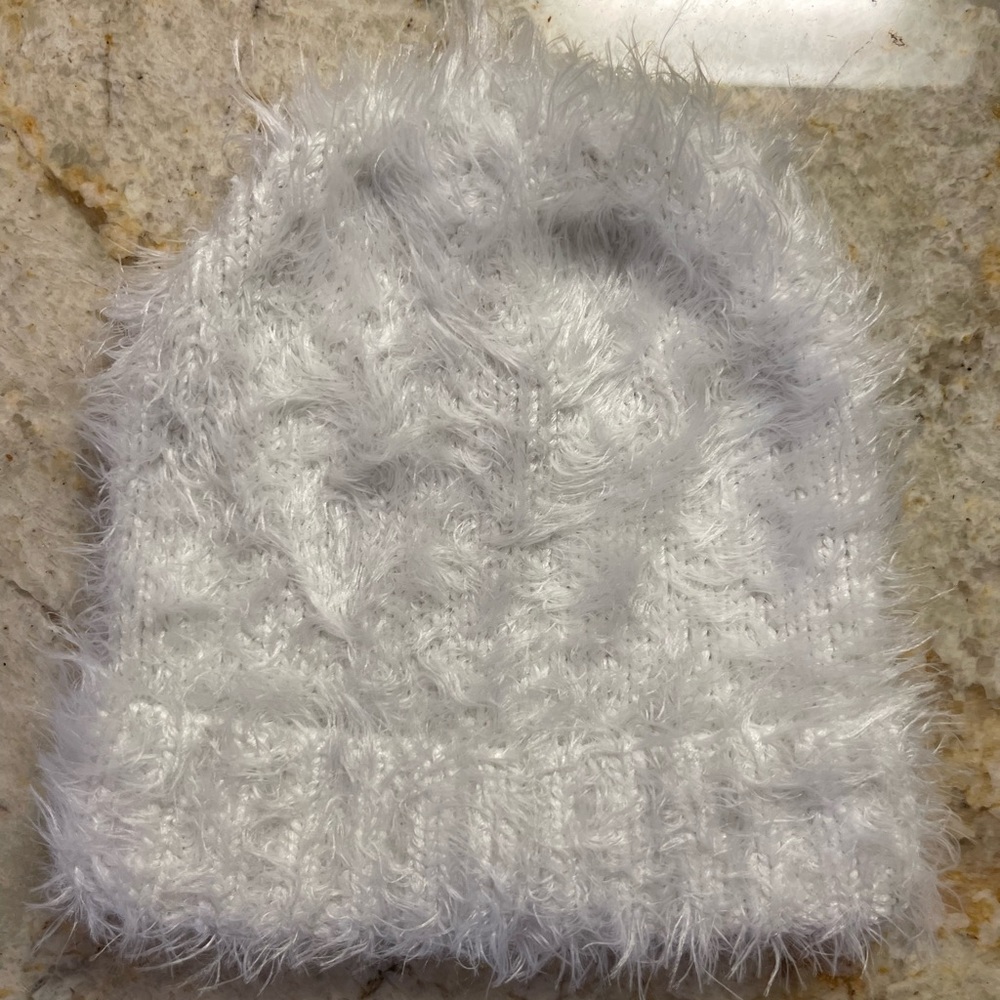 Baby Toddler Beanie Hat White Fur 24 months